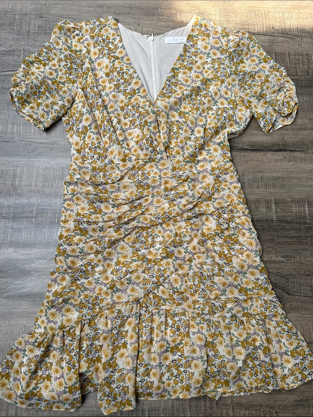 Astr Yellow Floral V-Neck Midi Dress with Puff Sleeves